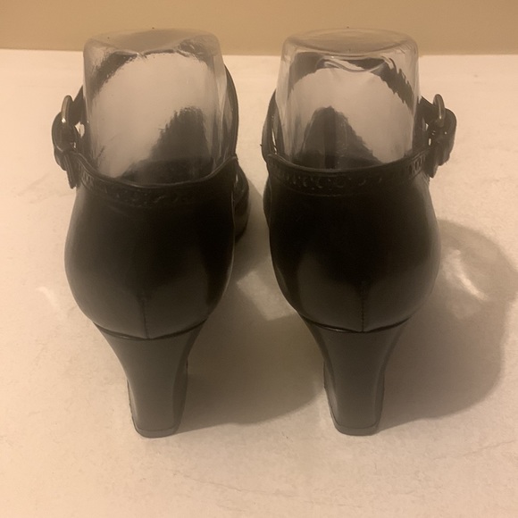 Jil Sander Women's Ankle-Strap Pointed-Toe Pumps Size 6 - Picture 4 of 15